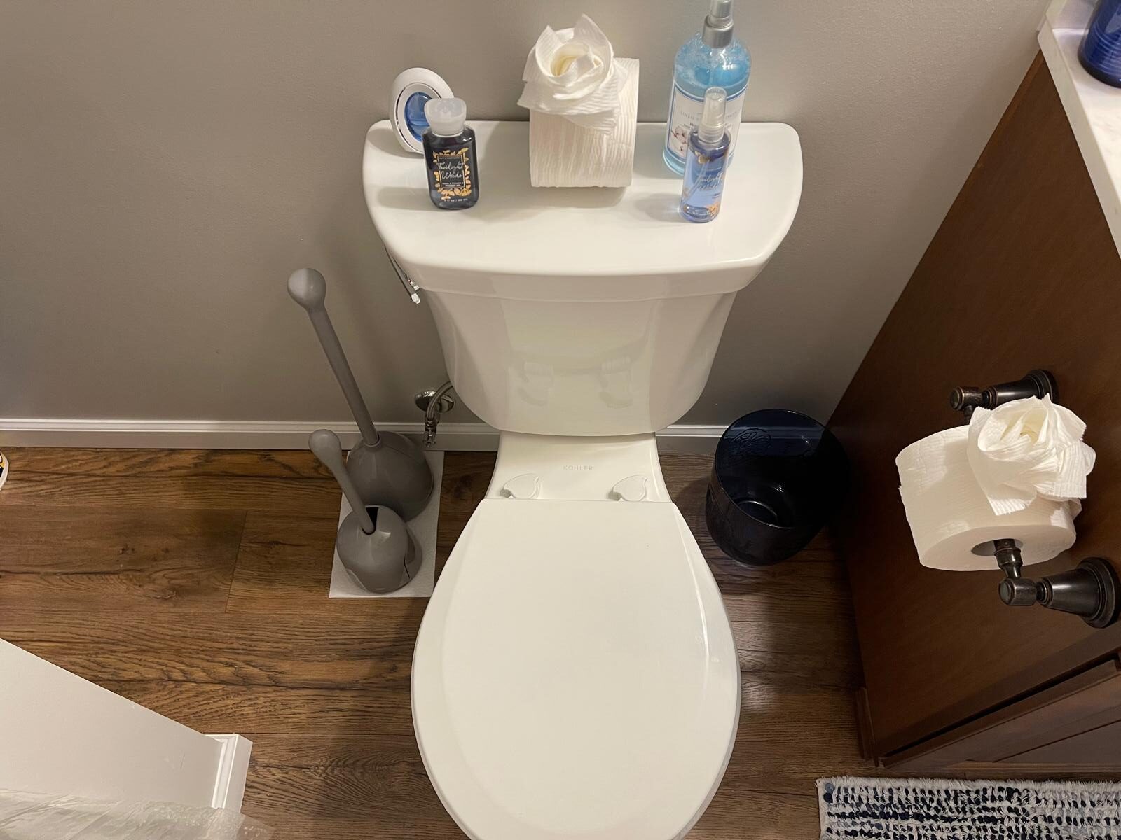 Top Cleaning Service - Commercial and Residential Cleaning